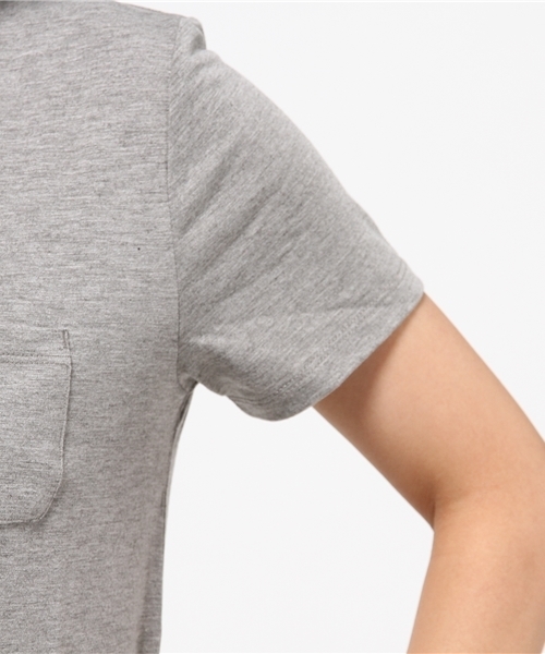 koe(コエ)の「VネックポケットTシャツ(Tシャツ/カットソー・レディース・ダークグリーン/ブラウン/ライトグレー/ピンク/ネイビー・S/M/L)」の10枚目の写真