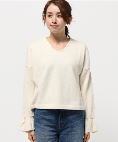 RNA-N(アールエヌエーエヌ)の「M0598 ふんわり裏毛デザインプルオーバー(スウェット・レディース・キナリ/ブラック/カーキ/グレー・MEDIUM)」の5枚目の写真