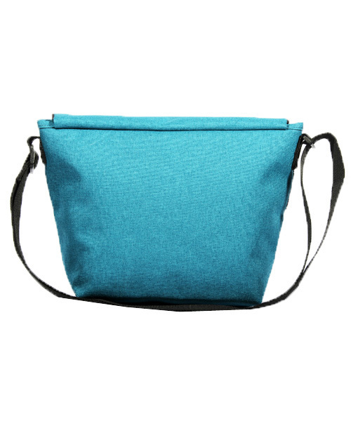 anello（アネロ）の「ナイロンメッセンジャーバッグ anello（メッセンジャーバッグ・メンズ・ブルー/ライトグレー/ベージュ/ネイビー/ブラック/ワイン/カモフラージュ/グレー/その他1/その他・FREE）」の12枚目の写真