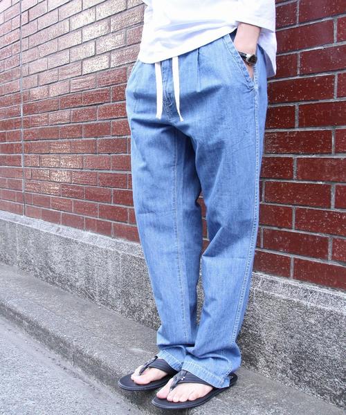 coen（コーエン）の「コットンリネン1タックワイドイージーデニムパンツ（デニムパンツ・メンズ・コバルトブルー・S/M/L/XL）」の3枚目の写真