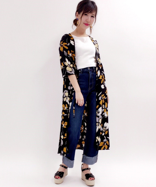 Archives アルシーヴ の 大花柄ガウンワンピース ワンピース Wear