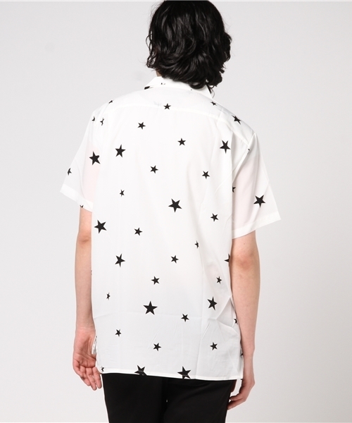 JACKROSE(ジャックローズ)の「オープンカラースタープリントシャツ(シャツ/ブラウス・メンズ・ブラック/ホワイト・L/M)」の3枚目の写真