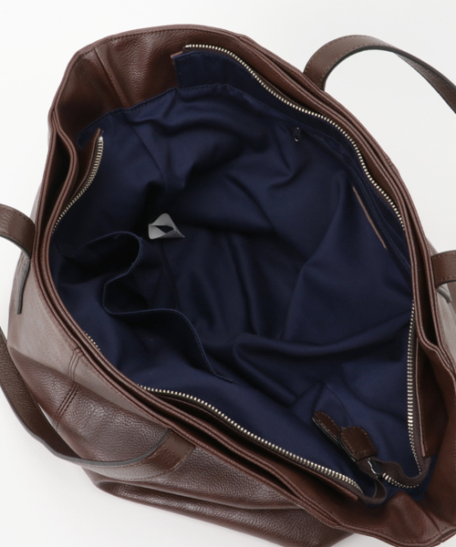 Un coeur（アンクール）の「【UCR/ユーシーアール】COLORS トート 311285（トートバッグ・レディース・ネイビー/グレー/ブラック/ブラウン/カーキ/キャメル・FREE）」の12枚目の写真