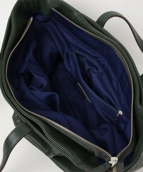 Un coeur（アンクール）の「【UCR/ユーシーアール】COLORS トート 311285（トートバッグ・レディース・ネイビー/グレー/ブラック/ブラウン/カーキ/キャメル・FREE）」の16枚目の写真