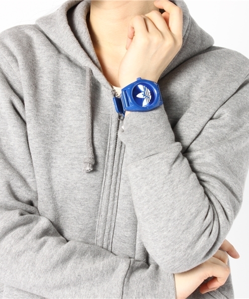 adidas（アディダス）の「SANTIAGO ADH2656【UNISEX】（アナログ腕時計・メンズ・ブルー・FREE）」の6枚目の写真