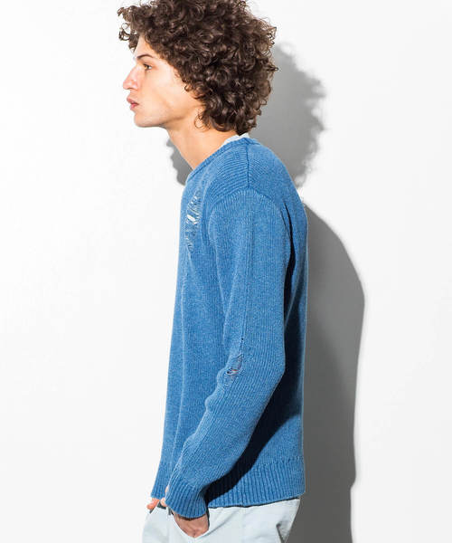 AZ by junhashimoto(エーゼイ バイ ジュンハシモト)の「AZ by junhashimoto(エーゼイ バイ ジュンハシモト)インディゴ染めダメージサマーニット(ニット/セーター・メンズ・ブルー/サックスブルー・LARGE/MEDIUM/SMALL/X-LARGE)」の3枚目の写真