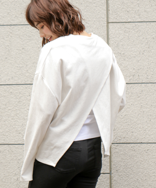 apres jour(アプレジュール)の「バックデザイントップス【ZOZOTOWN限定アイテム】(Tシャツ/カットソー・レディース・ブラック/オフホワイト・フリー)」の21枚目の写真