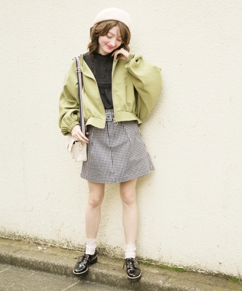 Heather（ヘザー）の「ベルトツキアソートミニスカート　786101（スカート・レディース・ネイビー/ホワイト×ブラック/ベージュ/ドット・MEDIUM/SMALL/M/S）」の14枚目の写真