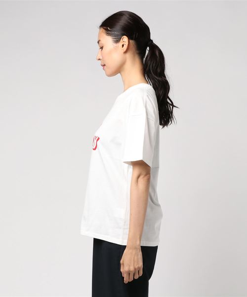 PAGEBOY（ページボーイ）の「ＲＥＤロゴＴシャツ（Tシャツ/カットソー・レディース・ホワイト系その他/ホワイト系その他2/ホワイト系その他3・FREE）」の4枚目の写真