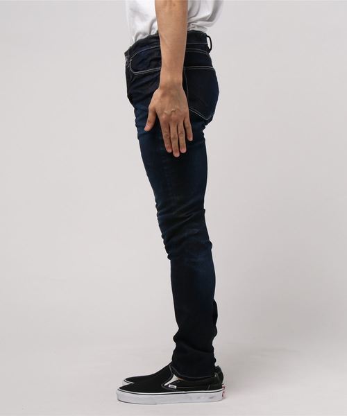 GOSTAR DE FUGA(ゴスタール ジフーガ)の「国産すり加工ストレッチデニムパンツ(デニムパンツ・メンズ・インディゴブルー/ブルー・S/M/L)」の3枚目の写真