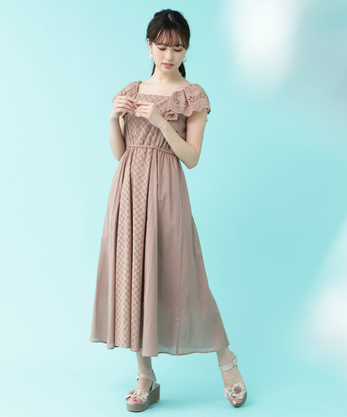 JILL by JILL STUART(ジルバイジルスチュアート)の「ミックスレースマキシワンピース(ワンピース・レディース・ネイビー/ベージュ・SMALL/MEDIUM)」の7枚目の写真