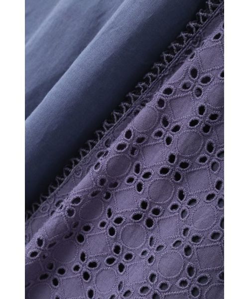 JILL by JILL STUART(ジルバイジルスチュアート)の「ミックスレースマキシワンピース(ワンピース・レディース・ネイビー/ベージュ・SMALL/MEDIUM)」の16枚目の写真