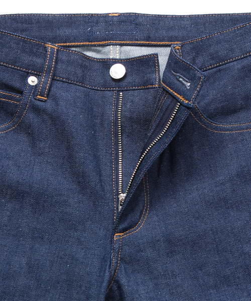BEAUTY&YOUTH UNITED ARROWS（ビューティーアンドユースユナイテッドアローズ）の「by ∴ デニム 5ポケット スキニーパンツ◆（デニムパンツ・メンズ・ネイビー・MEDIUM/LARGE/X-LARGE/SMALL）」の3枚目の写真