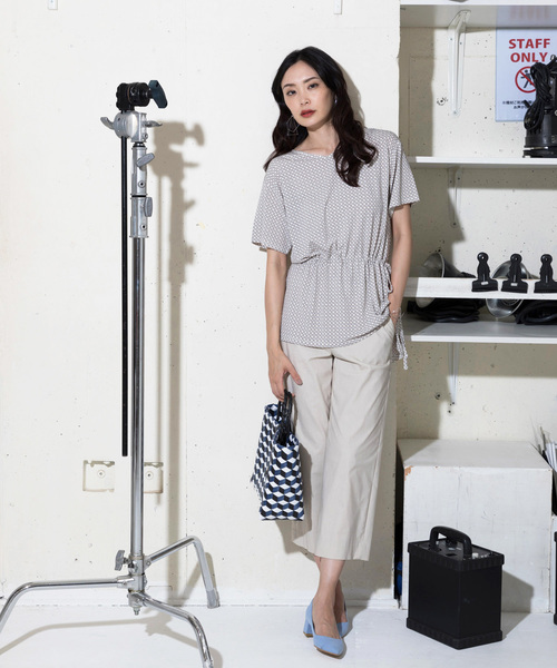 A/C DESIGN BY ALPHA CUBIC（エーシーデザインバイアルファキュービック）の「ウエストギャザーチュニック（Tシャツ/カットソー・レディース・ブラック/ベージュ/オフホワイト・M size/L size）」の14枚目の写真