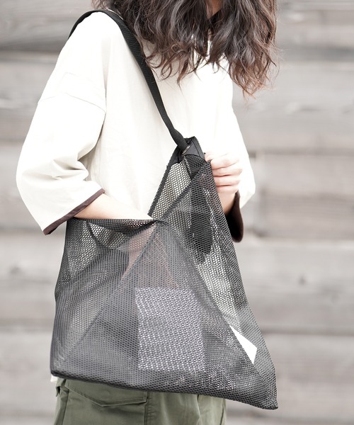 セール】LIVERAL リベラル ニジ 3WAYバッグ スーパーウォーター