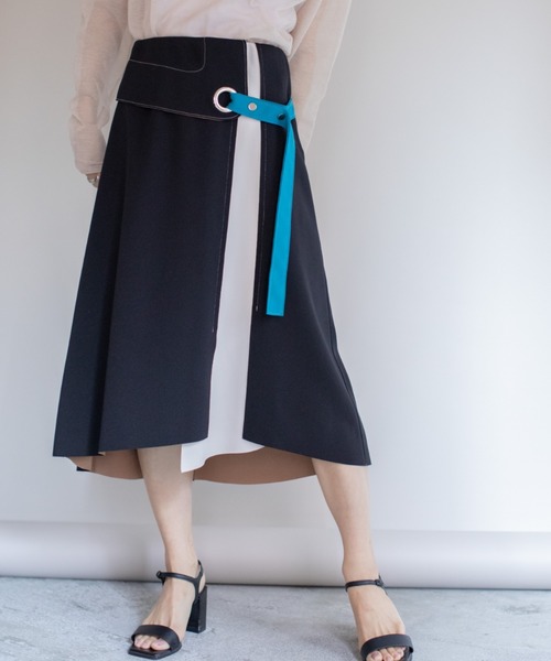 Eimee Law(�G�C�~�[���E)�́yEimee Law�z�{���f�B���O�z�F�X�e�b�`�A�C���b�g�X�J�[�g(�X�J�[�g)