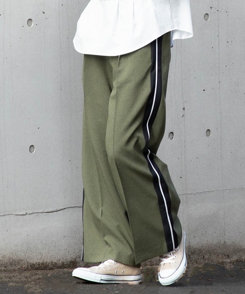 miniyu（ミニュウ）の「La SRIC/サイドラインパンツ（その他パンツ・レディース・カーキ/ピンク/モカ/ライトベージュ・MEDIUM）」の3枚目の写真