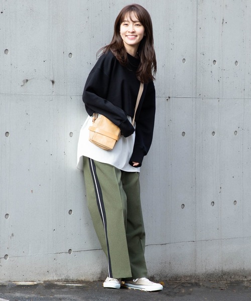 miniyu（ミニュウ）の「La SRIC/サイドラインパンツ（その他パンツ・レディース・カーキ/ピンク/モカ/ライトベージュ・MEDIUM）」の17枚目の写真