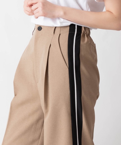 miniyu（ミニュウ）の「La SRIC/サイドラインパンツ（その他パンツ・レディース・カーキ/ピンク/モカ/ライトベージュ・MEDIUM）」の12枚目の写真