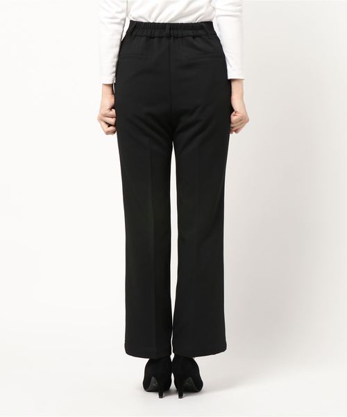 one way（ワンウェイ）の「センタープレスフレアーパンツ（その他パンツ・レディース・ブラック/ホワイト/ライトピンク/ライトブラウン・M）」の5枚目の写真