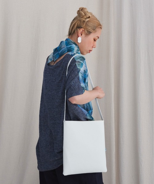 caph（カーフ）の「レザーワンショルダーバッグ（ショルダーバッグ  