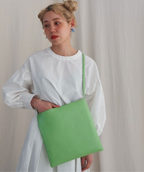 caph（カーフ）の「レザーワンショルダーバッグ（ショルダーバッグ  