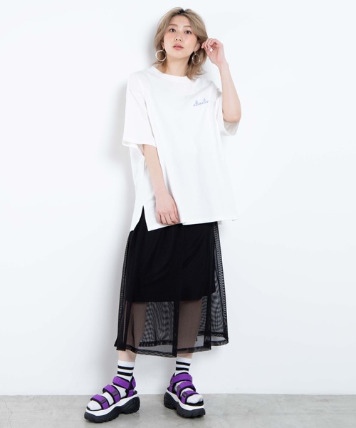 WEGO（ウィゴー）の「WEGO/グラフィックプリントTシャツ（Tシャツ/カットソー・レディース・ホワイト/ブラック・FREE）」の6枚目の写真