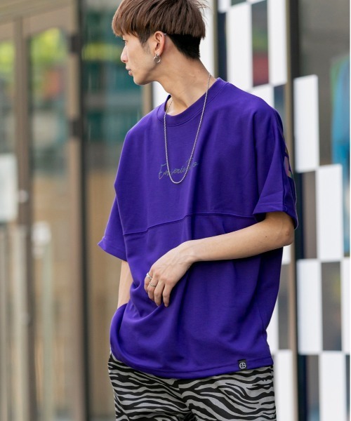 En serio TOKYO（エンソリオトーキョー）の「TCポンチジャージ / レインボーリフレクト プリント ドルマンスリーブ ビッグ シルエット Tシャツ（Tシャツ/カットソー・メンズ・ブラック/パープル/オフホワイト/オレンジ/サンドベージュ・S/M/L）」の15枚目の写真