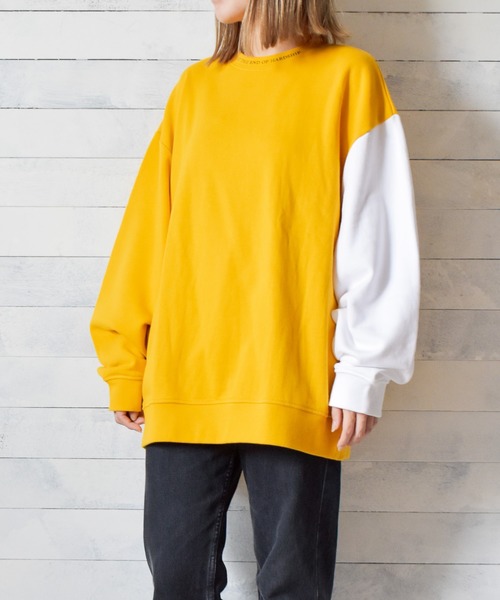 TRAP/U （トラップユー）の「【69】【TRAP/U】袖配色プリント裏毛プルオーバー（Tシャツ/カットソー・レディース・ブラック/カーキ/ベージュ/イエロー・MEDIUM/LARGE）」の4枚目の写真