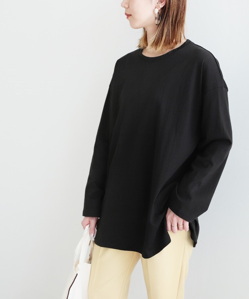 reca(レカ)の「サイドスリットロングTシャツ(Tシャツ/カットソー・レディース・ブラック/グレー/オフホワイト・FREE)」の2枚目の写真
