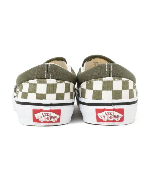 VANS(バンズ)の「VANS:CLASSIC SLIP ON(スニーカー・キッズ・オリーブ・20/18/17/19/21)」の6枚目の写真