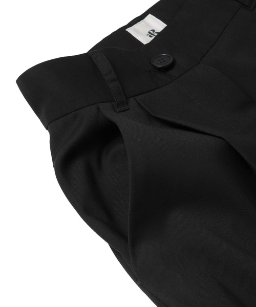 akuR(アクル)の「【akuR/020AW】ハイウエストフロントタックスラックス(その他パンツ・レディース・ベージュ/ブラック/ブルー・M/S)」の11枚目の写真
