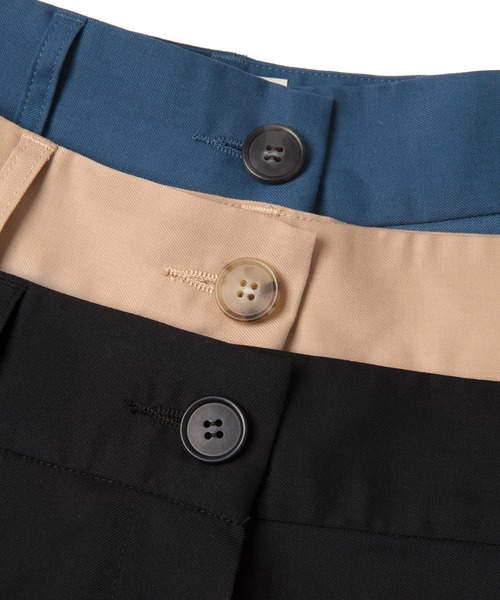 akuR(アクル)の「【akuR/020AW】ハイウエストフロントタックスラックス(その他パンツ・レディース・ベージュ/ブラック/ブルー・M/S)」の15枚目の写真