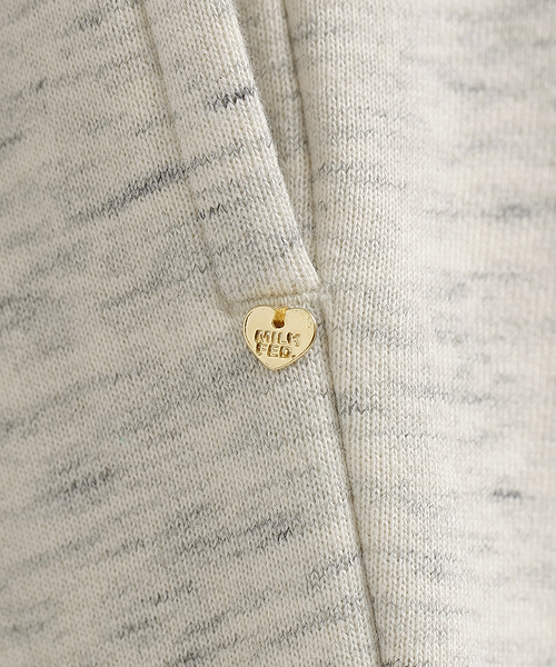 MILKFED.（ミルクフェド）の「【mini5月号掲載】TAPERED SWEAT PANTS　（スウェットパンツ/テーパード）（その他パンツ・レディース・ホワイト/チャコールグレー/ネイビー・MEDIUM/SMALL）」の8枚目の写真