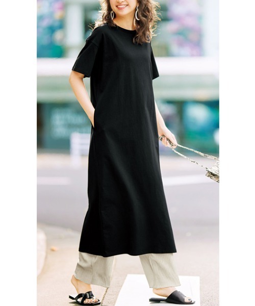 美品✨プラダ 幾何学柄シャツワンピース ベルトリボン 現行タグ ネイビー 40 美品✨プラダ 幾何学柄シャツワンピース ベルトリボン 現行タグ