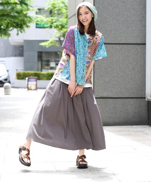 チチカカ（チチカカ）の「アジャストベルトタックフレアースカート（スカート・レディース・チャコールグレー/グリーン/マスタード・FREE）」の6枚目の写真