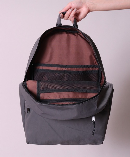 Healthknit Product(ヘルスニットプロダクト)の「(LG)【Healthknit Product】多収納で靴が入る ミニ リュックサック(バックパック/リュック・レディース・ブラック/ネイビー/グレイッシュベージュ/グレー・ONE SIZE)」の20枚目の写真