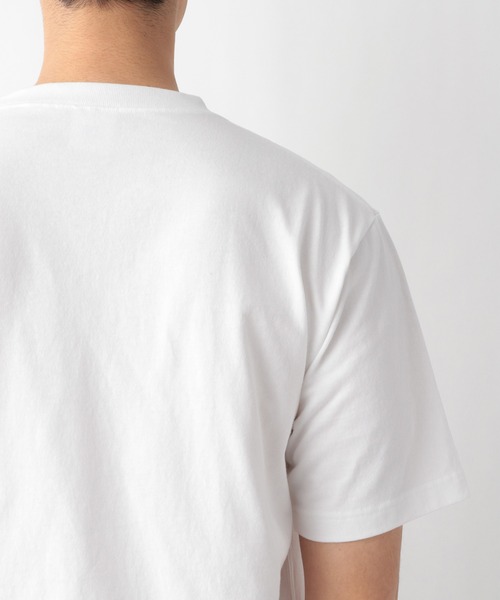 Champion(チャンピオン)の「【Champion】T-SHIRT半袖/919455(Tシャツ/カットソー・メンズ・ブラック/グレー/ホワイト・X-LARGE/MEDIUM/LARGE)」の5枚目の写真