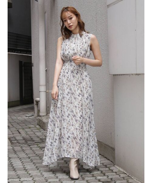 dazzlin（ダズリン）の「CHAMELEON FLOWERシャーリングワンピース（ワンピース・レディース・ベージュ/ピンク/モカ・FREE）」の4枚目の写真