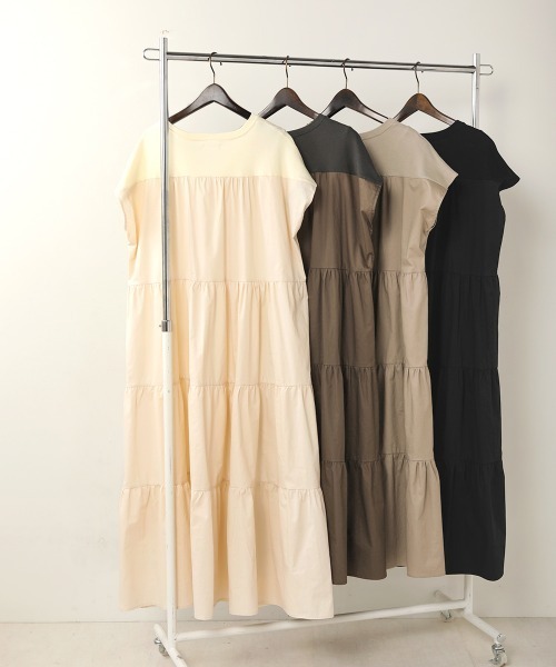 Bab(バブ)の「【WEB限定】バックシャンティアードワンピース(ワンピース・レディース・ブラック/グレー/カーキ/アイボリー・FREE/TL)」の12枚目の写真