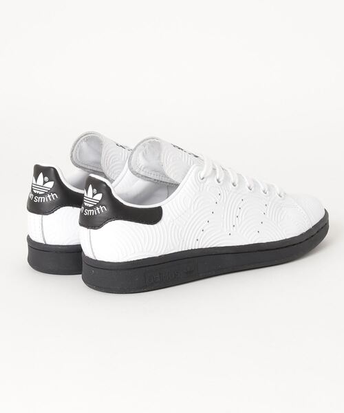 adidas（アディダス）の「スタンスミス [STAN SMITH] アディダスオリジナルス（スニーカー・メンズ・ホワイト×ブラック/ブラック×ホワイト・28.5cm/28.0cm/25.5cm/26.0cm/22.0cm/22.5cm/24.5cm/24.0cm/27.0cm/23.5cm/26.5cm/25.0cm/29.0cm/27.5cm/23.0cm）」の15枚目の写真