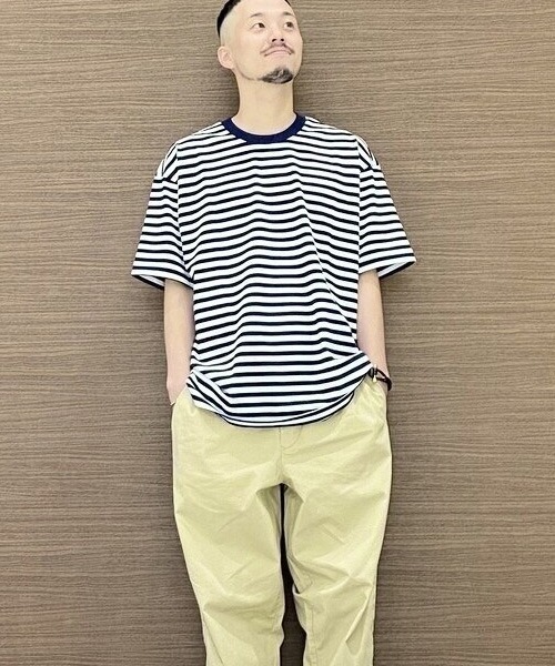 GAP（ギャップ）の「ベーシック 無地 ウルトラソフト Tシャツ（Tシャツ/カットソー・メンズ・ホワイト/ライトグレー/ベージュ/ネイビー/ブラック系その他/パープル/ホワイト×ネイビー/パープル系その他・S/M/L/XL/XS）」の3枚目の写真