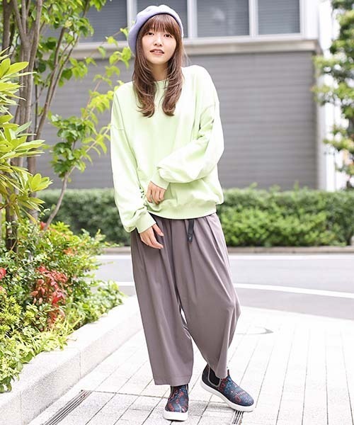 チチカカ(チチカカ)の「ワッペン付きベレー帽(ハンチング/ベレー帽・レディース・ブラック/パープル/ベージュ・FREE)」の5枚目の写真