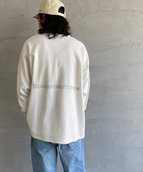 Manhattan Portage（マンハッタンポーテージ）の「[MANHATTAN PORTAGE/マンハッタンポーテージ] 別注 バックプリントロングスリーブＴシャツ（Tシャツ/カットソー・レディース・ホワイト/カーキ/ネイビー・L/XL/M）」の22枚目の写真