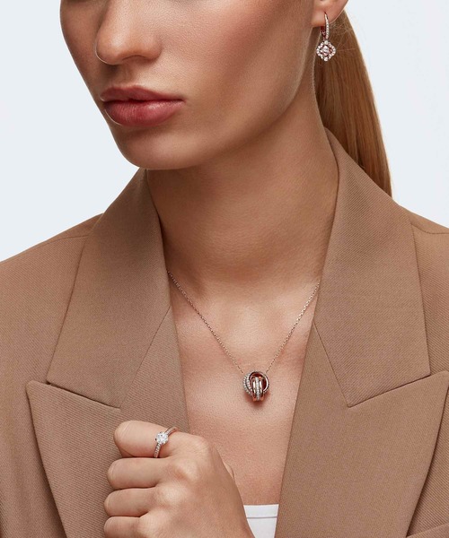 公式】【スワロフスキー】Una ドロップピアス, クローバー, ピンク