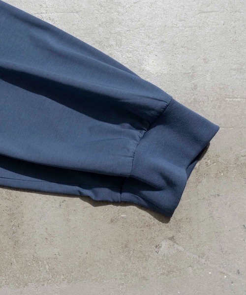 MAISON SPECIAL（メゾンスペシャル）の「《ユニセックスアイテム》110/2サイロプレミアム天竺プライムオーバーロングスリーブTシャツ 【MAISON SPECIAL/メゾンスペシャル】（Tシャツ/カットソー・メンズ・オフホワイト/ブラック/ブルー・44/46）」の7枚目の写真