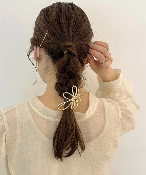 flower(フラワー)の「サニーブルームクリップ(バレッタ/ヘアクリップ・レディース・ゴールド・FREE)」の22枚目の写真