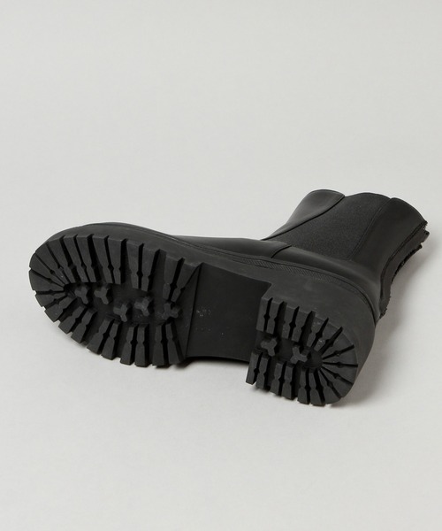 HARE（ハレ）の「サイドゴアミドルブーツ(HARE)（ブーツ・レディース・ホワイト/ブラック・M/L）」の9枚目の写真