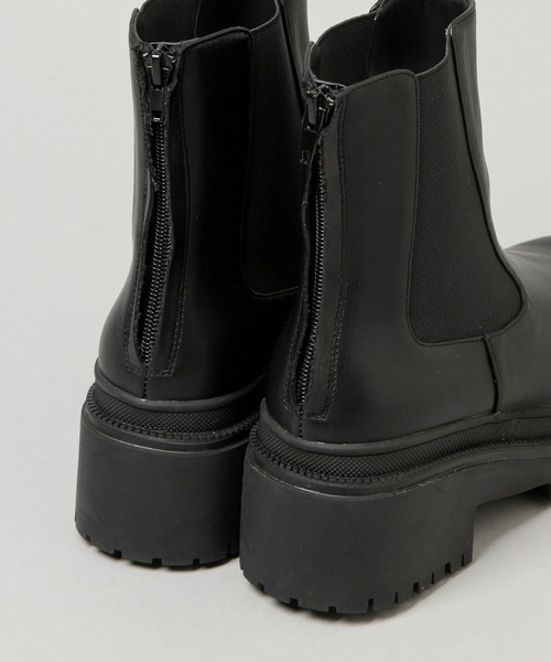 HARE（ハレ）の「サイドゴアミドルブーツ(HARE)（ブーツ・レディース・ホワイト/ブラック・M/L）」の20枚目の写真