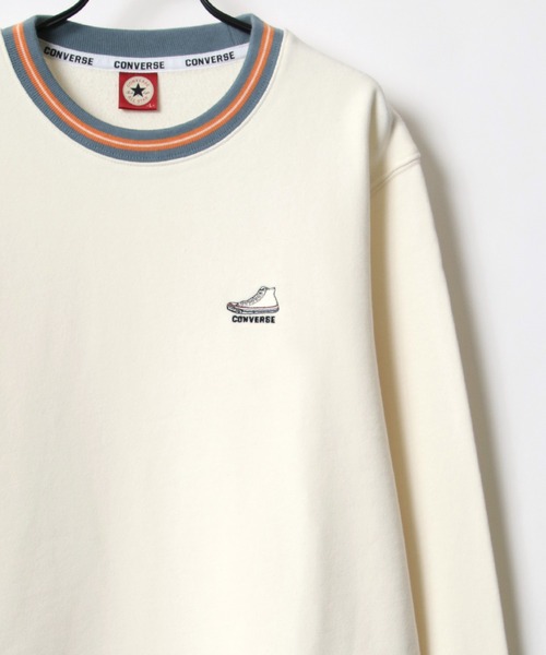 CONVERSE（コンバース）の「CONVERSE/コンバース ワンポイント シューズ ロゴ 刺繍 スウェット トレーナー（スウェット・メンズ・ダークベージュ/オフホワイト/ブラック/レンガ/ブルーグリーン/ホワイト系その他/ブラック系その他/グリーン系その他/ホワイト系その他2・M/L/LL）」の3枚目の写真